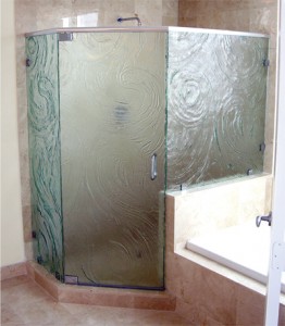 Frameless cast glass neo angle